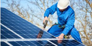 Installation Maintenance Panneaux Solaires Photovoltaïques à Cerisiers